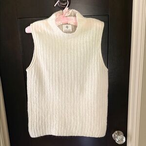 Anine Bing White Sleeveless Turtleneck Sweater